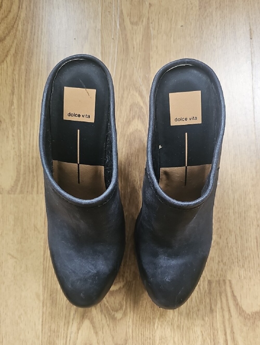Dolce Vita Black Leather Mule Clogs with Tan Block Heel - Picture 3 of 7